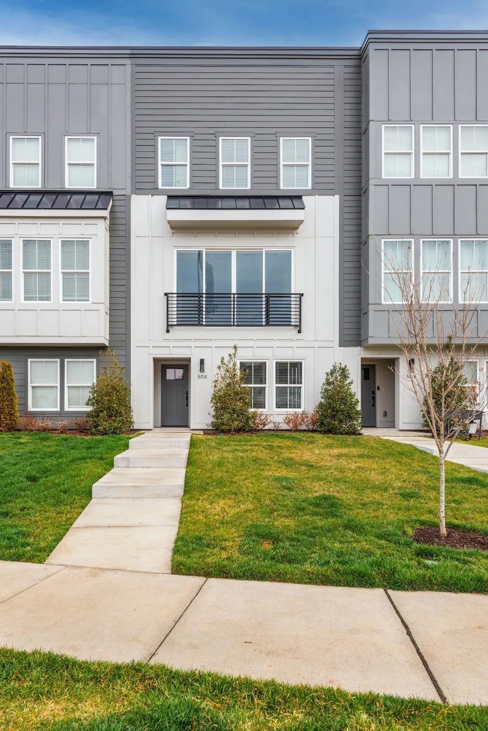 5716 California Ave Nashville, TN 37209