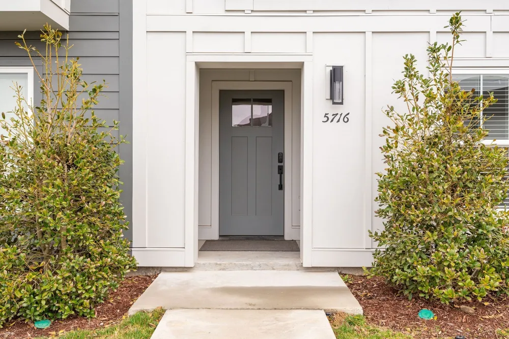 5716 California Ave Nashville, TN 37209