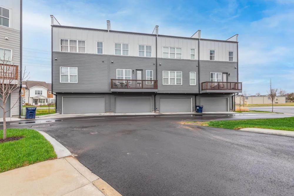 5716 California Ave Nashville, TN 37209