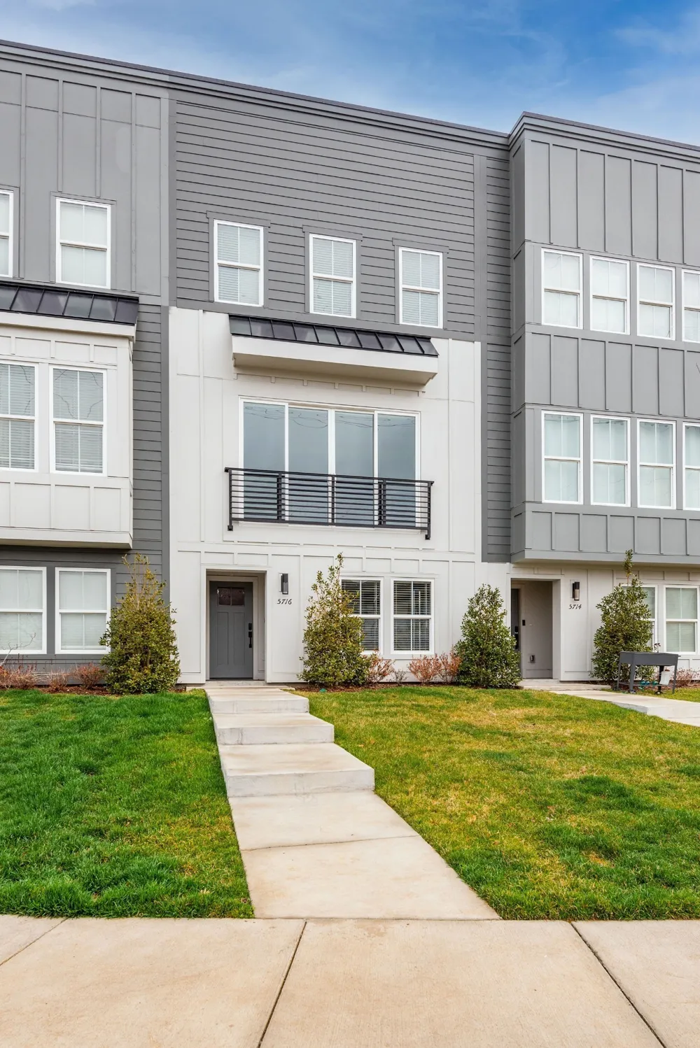 5716 California Ave Nashville, TN 37209