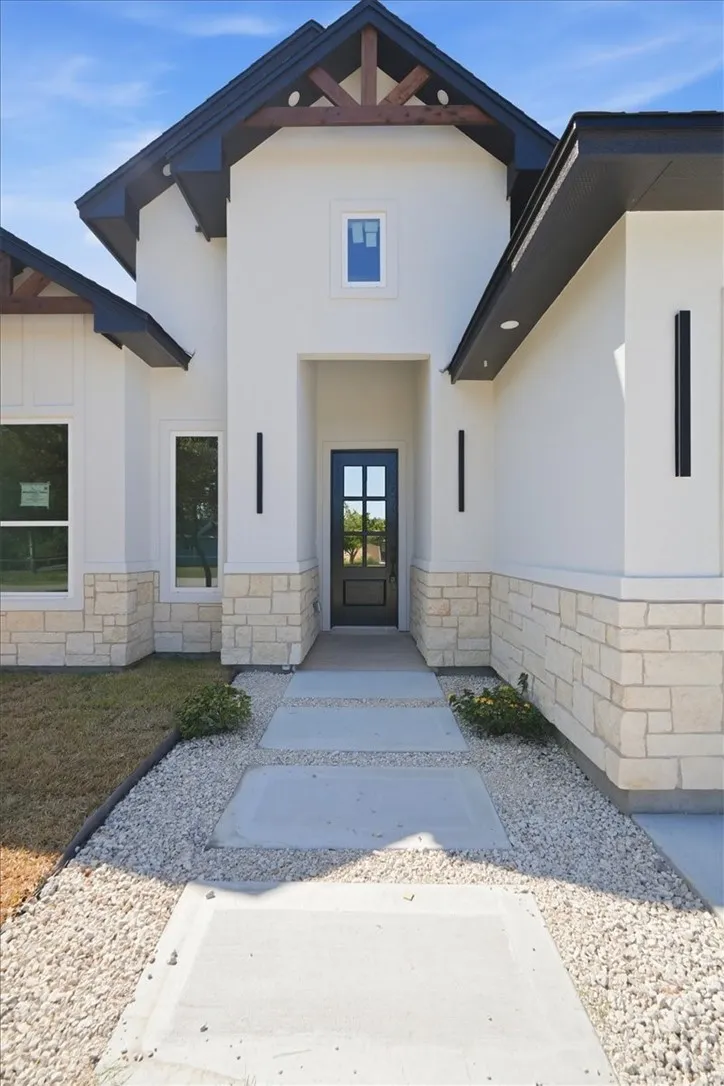 924 S 10TH Aransas Pass, TX 78336