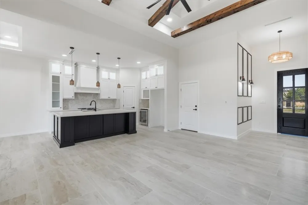 924 S 10TH Aransas Pass, TX 78336