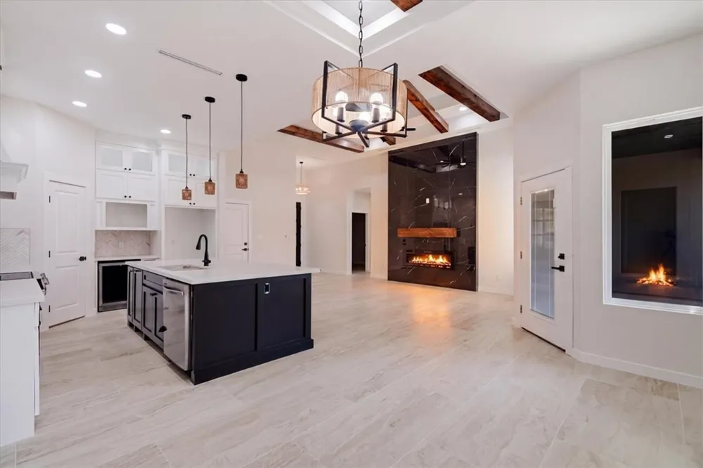 924 S 10TH Aransas Pass, TX 78336
