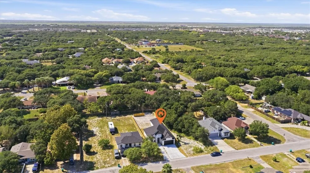 924 S 10TH Aransas Pass, TX 78336