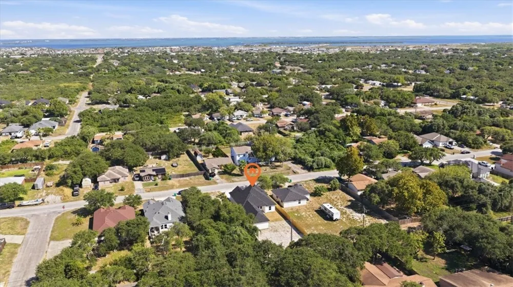 924 S 10TH Aransas Pass, TX 78336