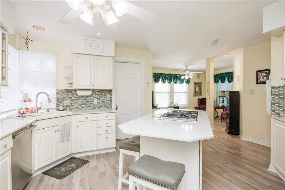 330 Cole Street Corpus Christi, TX 78404