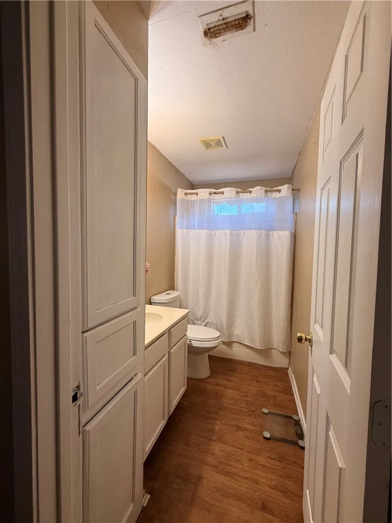 9034 McNorton Road Corpus Christi, TX 78409