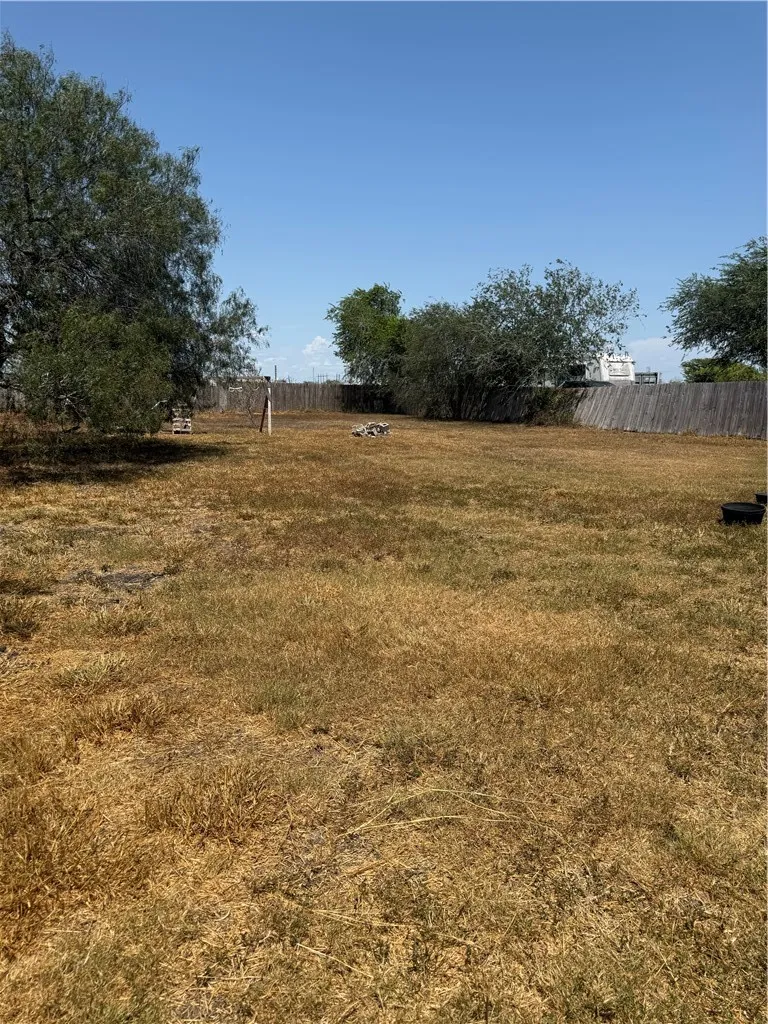9034 McNorton Road Corpus Christi, TX 78409