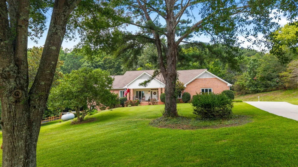 497 Cobblestone Creek Road NW Cleveland, TN 37312