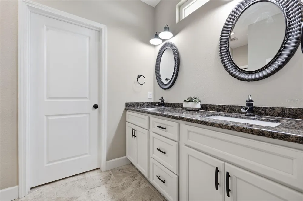20104 NW 248TH STREET High Springs, FL 32643