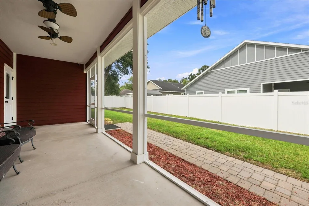 20104 NW 248TH STREET High Springs, FL 32643