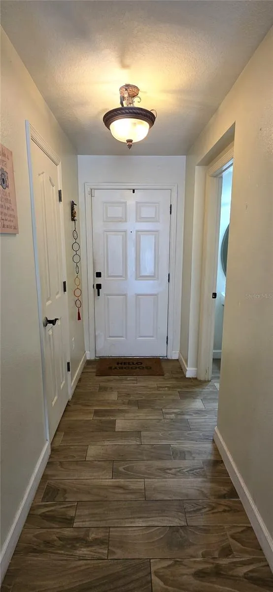 4555 LIMERICK DRIVE Tampa, FL 33610