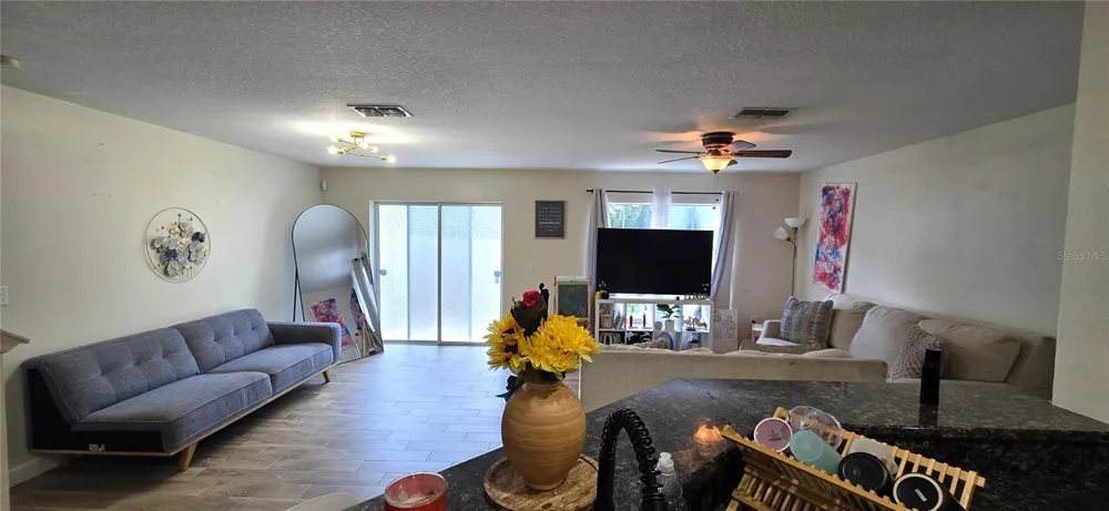 4555 LIMERICK DRIVE Tampa, FL 33610