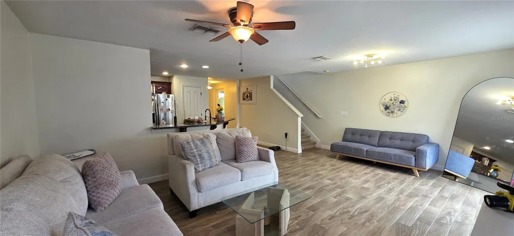 4555 LIMERICK DRIVE Tampa, FL 33610