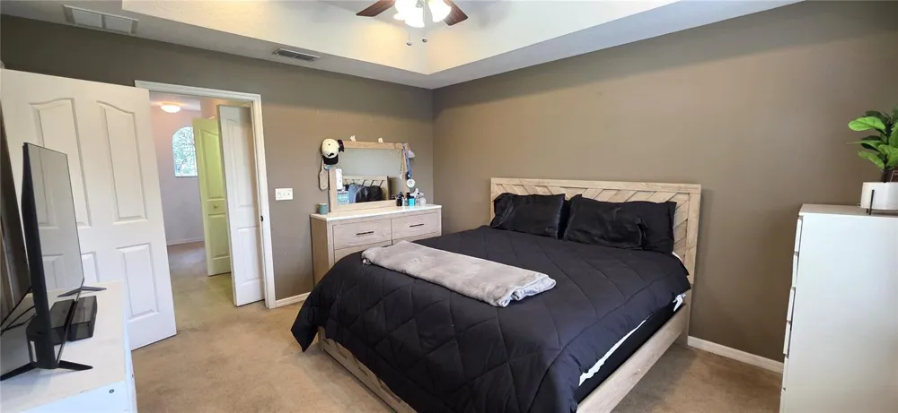 4555 LIMERICK DRIVE Tampa, FL 33610