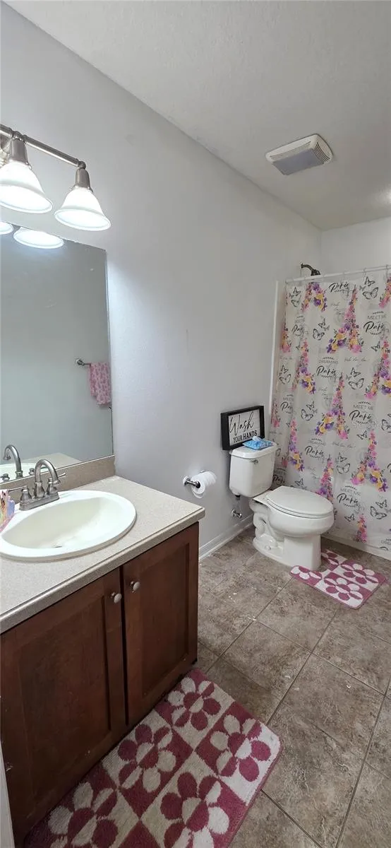 4555 LIMERICK DRIVE Tampa, FL 33610