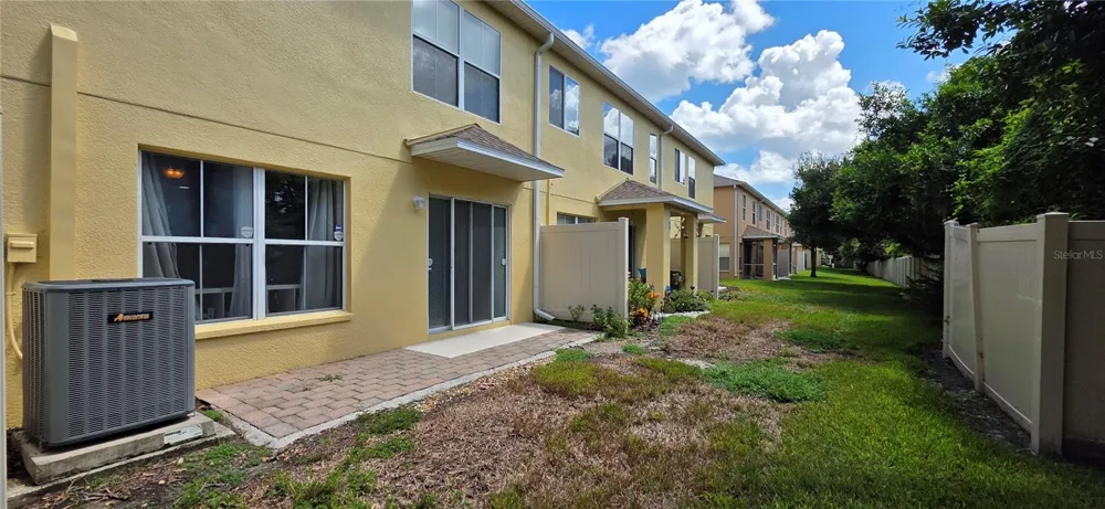 4555 LIMERICK DRIVE Tampa, FL 33610