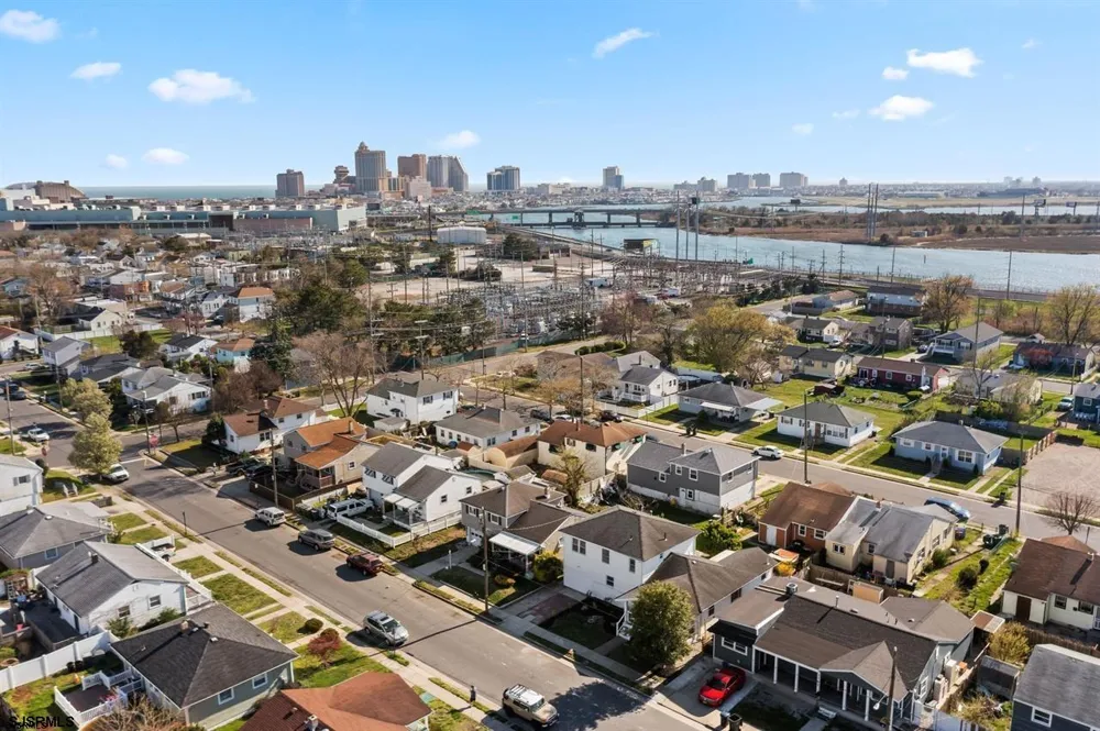 1134 Monroe Ave Atlantic City, NJ 08401