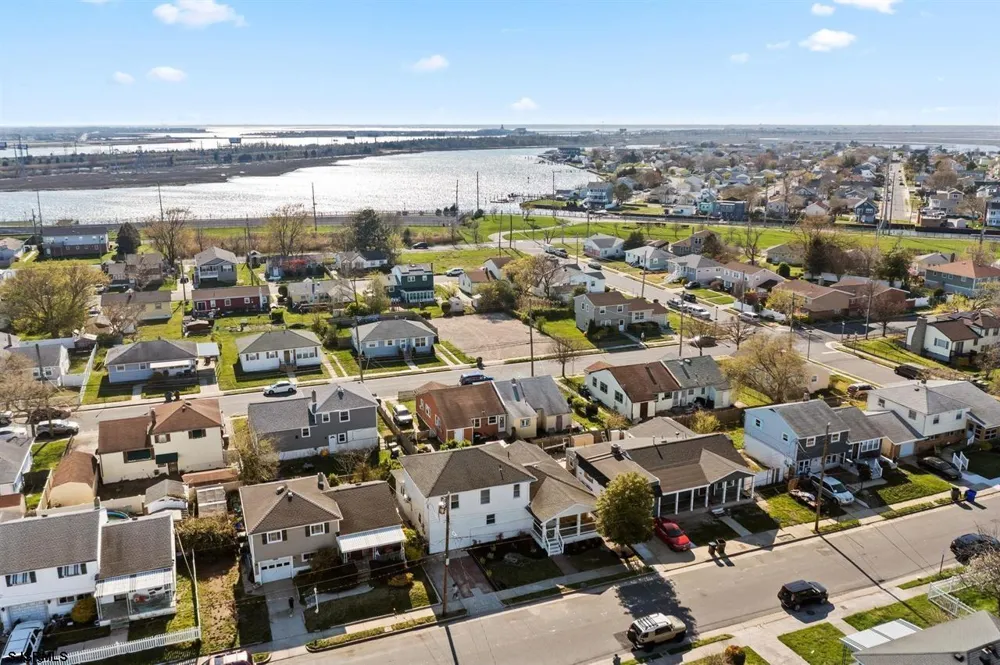 1134 Monroe Ave Atlantic City, NJ 08401