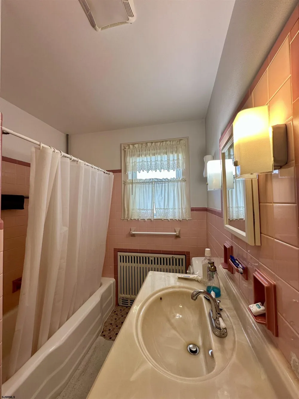 5186 Landis Ave Vineland, NJ 08360