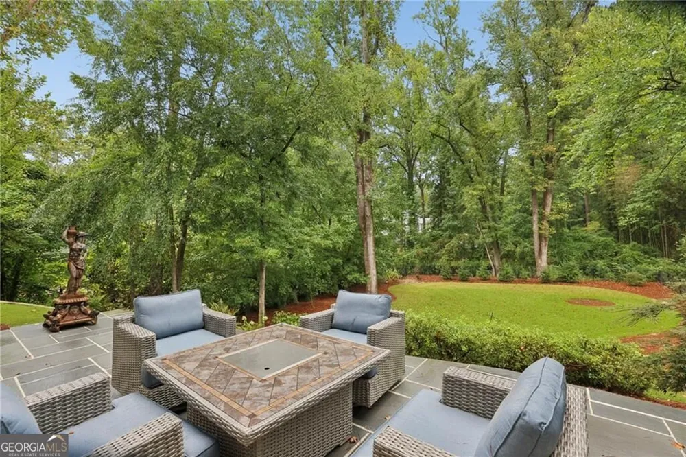 934 Winall Down RD NE Atlanta, GA 30319