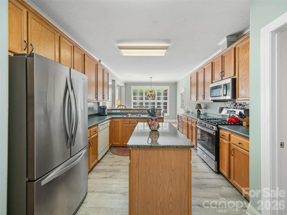 128 Village Greenway Flat Rock, NC 28731