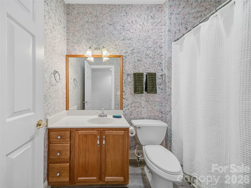 128 Village Greenway Flat Rock, NC 28731