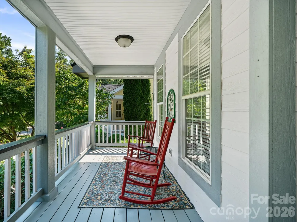 128 Village Greenway Flat Rock, NC 28731