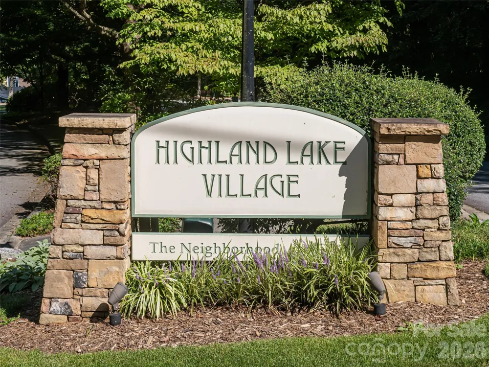 128 Village Greenway Flat Rock, NC 28731
