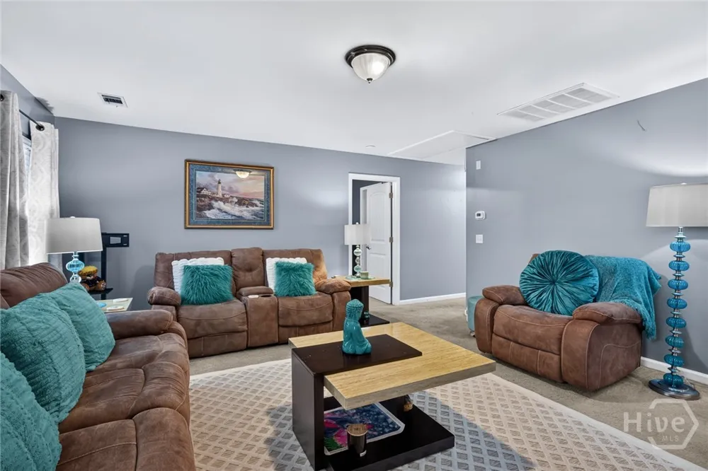 6 Castle Hill Road Savannah, GA 31419