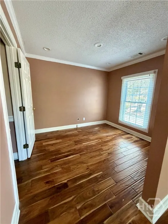 315 Commercial  D8 Drive #8 Savannah, GA 31406