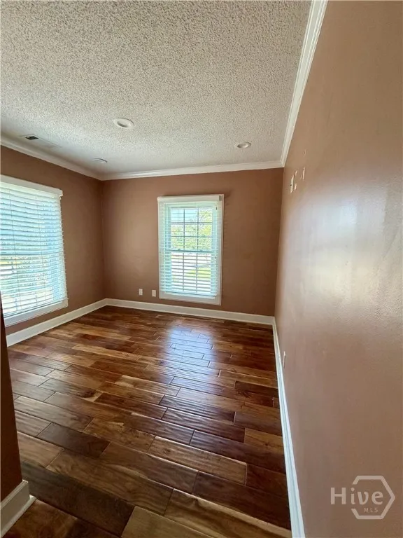 315 Commercial  D8 Drive #8 Savannah, GA 31406