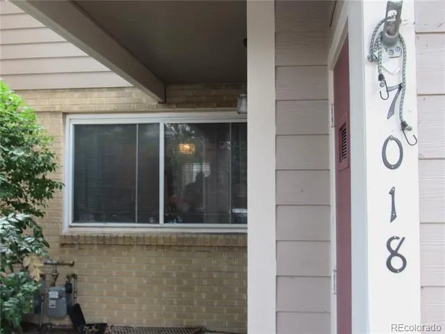 7018 E 1st Place Denver, CO 80220
