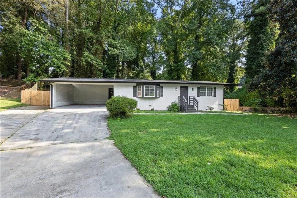4720 Shoshonee Trail College Park, GA 30349