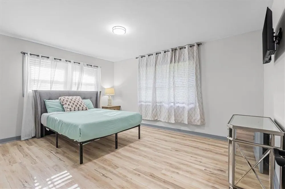 4720 Shoshonee Trail College Park, GA 30349