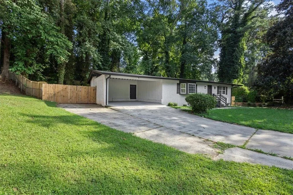 4720 Shoshonee Trail College Park, GA 30349