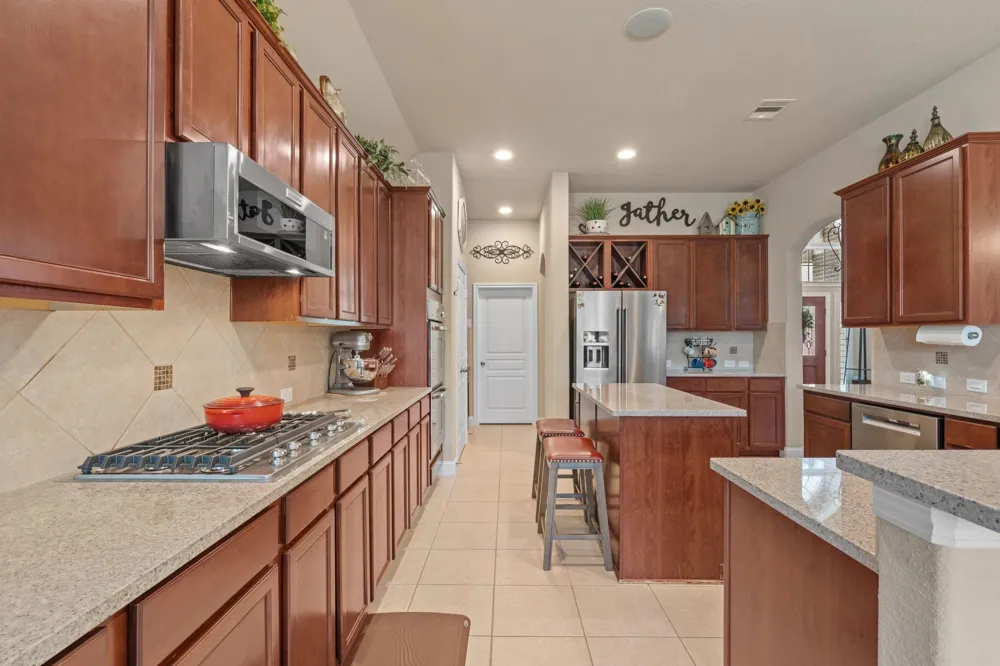 12015 Rampy Green Drive Tomball, TX 77377