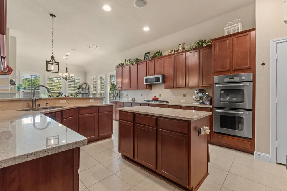12015 Rampy Green Drive Tomball, TX 77377