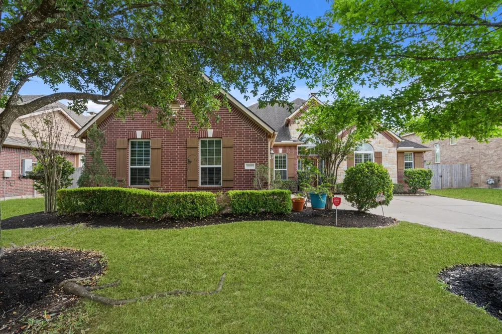 12015 Rampy Green Drive Tomball, TX 77377