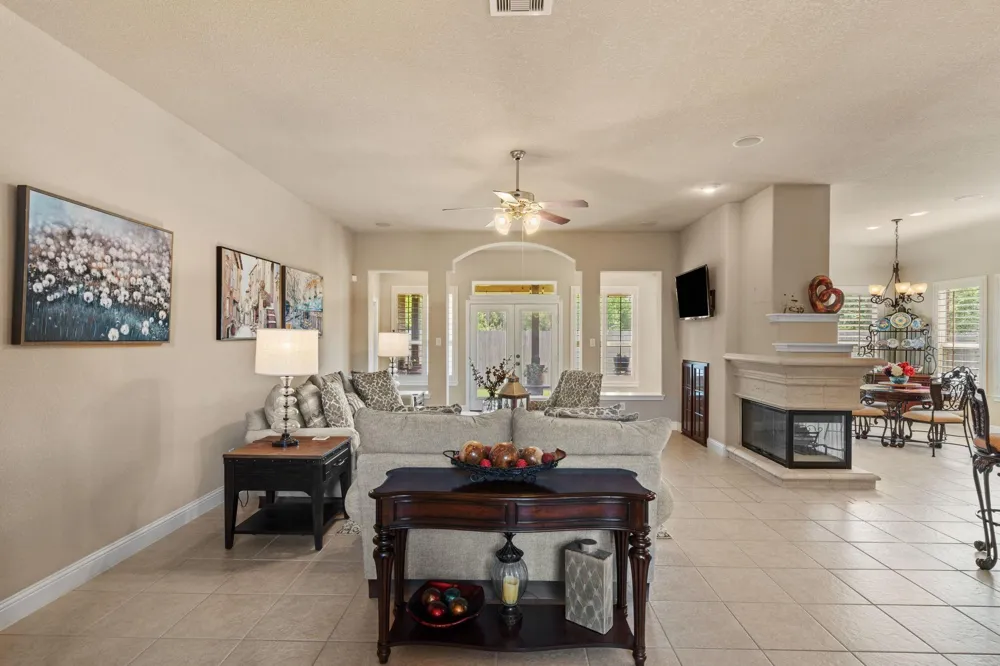 12015 Rampy Green Drive Tomball, TX 77377