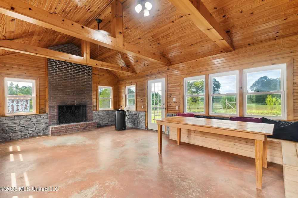 759 Lavelle Ladner Road Lumberton, MS 39455