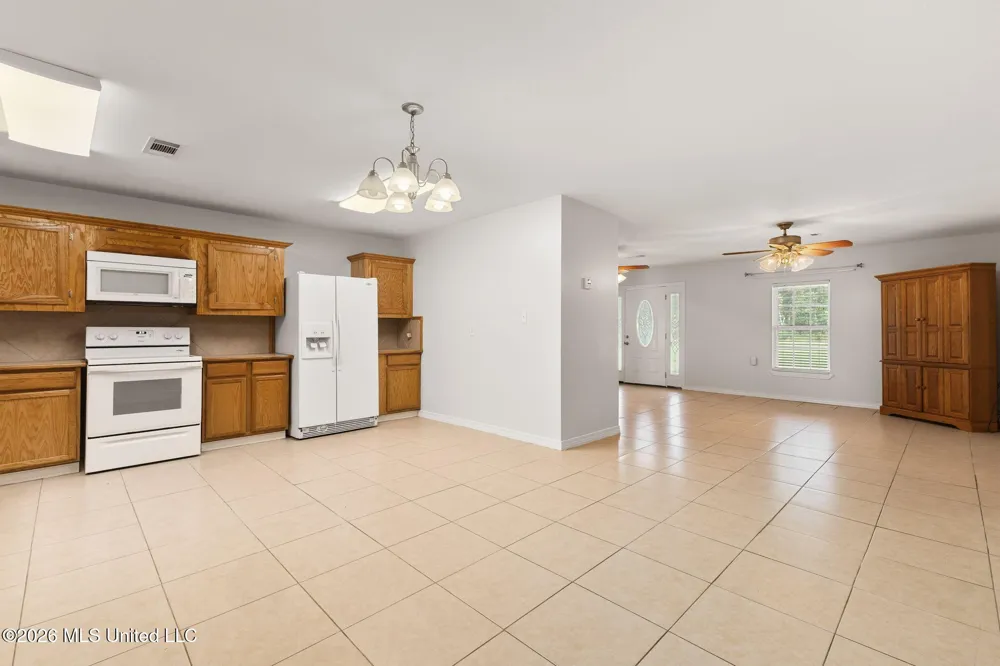 759 Lavelle Ladner Road Lumberton, MS 39455