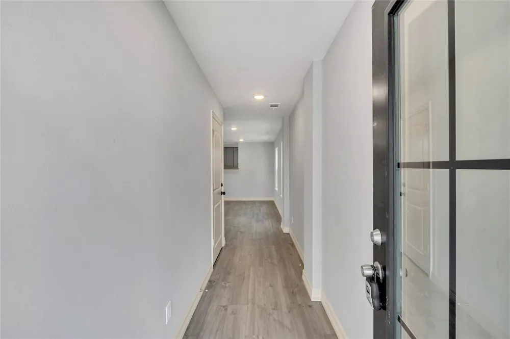 127 Egret Canal Baytown, TX 77523