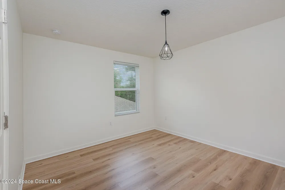 2675 Falcon Lane Mims, FL 32754