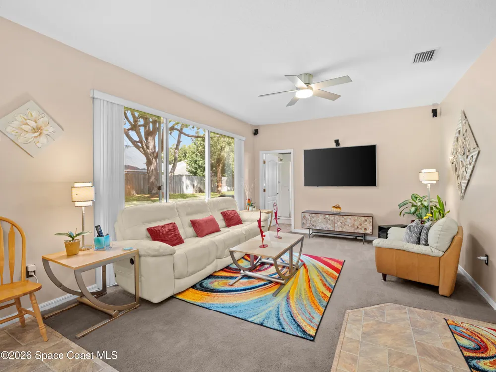 371 Brookcrest Circle Rockledge, FL 32955