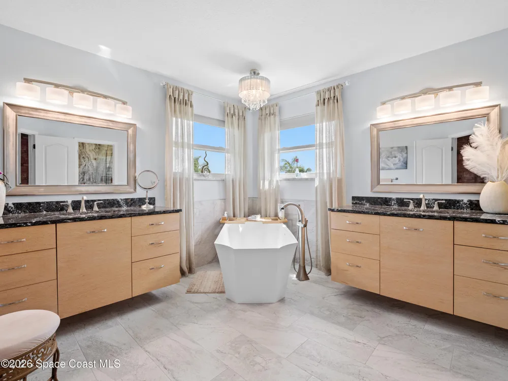 371 Brookcrest Circle Rockledge, FL 32955