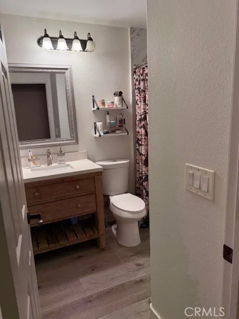 121 Chadron Ladera Ranch, CA 92694