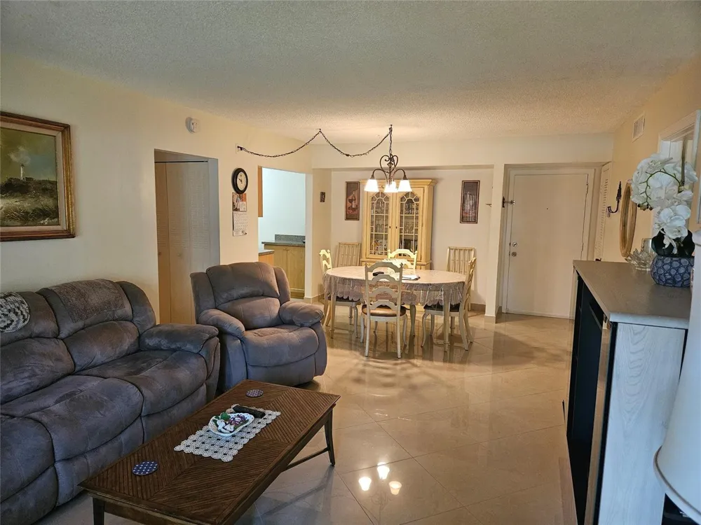 959 SE 2ND AVENUE #117 Deerfield Beach, FL 33441