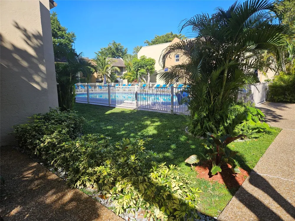 959 SE 2ND AVENUE #117 Deerfield Beach, FL 33441