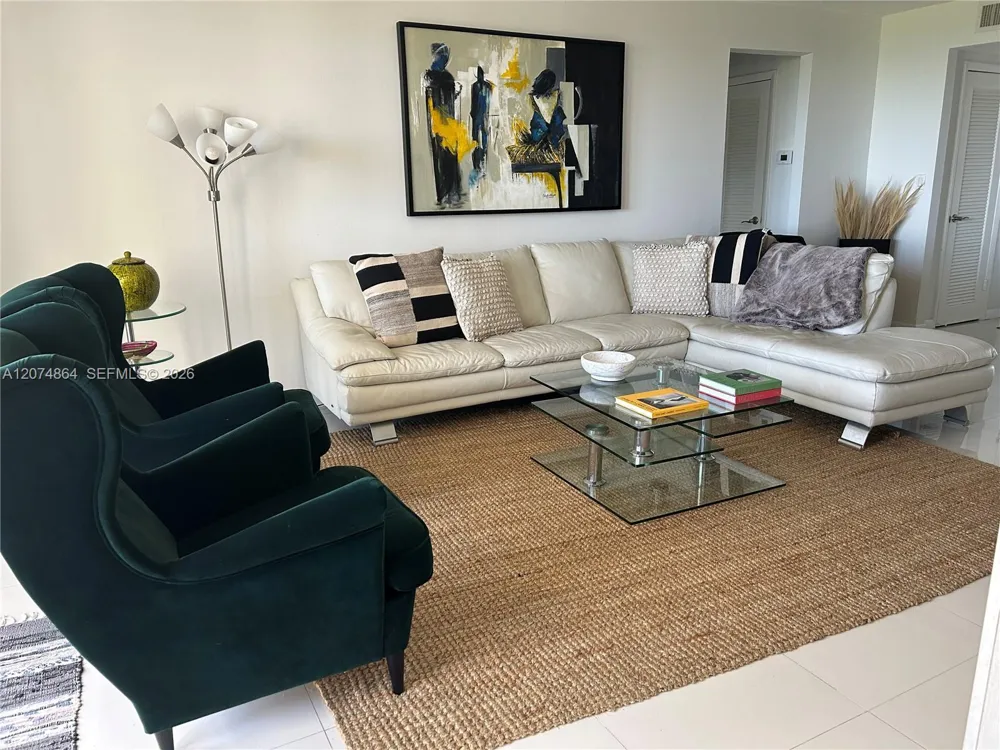 1111 CRANDON BL #B1003 Key Biscayne, FL 33149